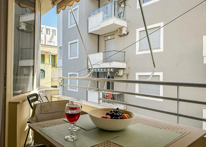 Tessamare By Adriatic Living Apartman Durrës